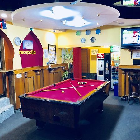 Aladin Hostel Lublana Zewnętrze zdjęcie