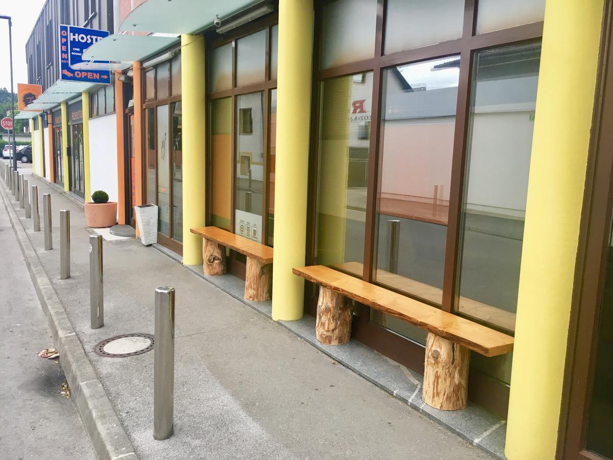 Aladin Hostel Lublana Zewnętrze zdjęcie