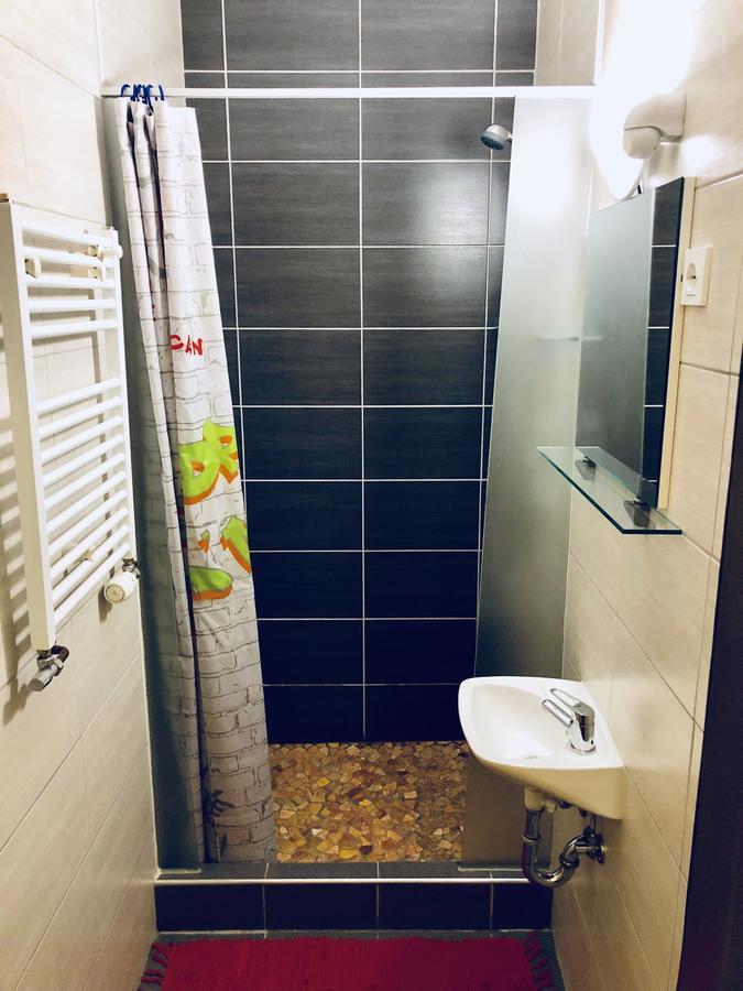 Aladin Hostel Lublana Zewnętrze zdjęcie