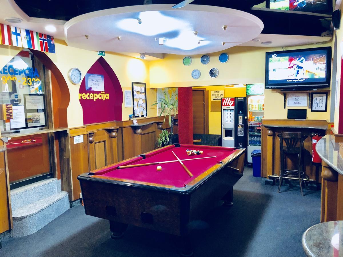 Aladin Hostel Lublana Zewnętrze zdjęcie