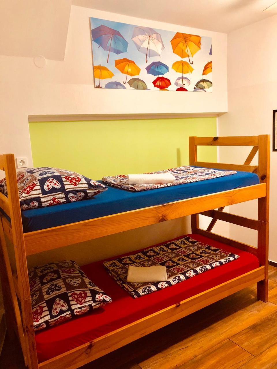 Aladin Hostel Lublana Zewnętrze zdjęcie