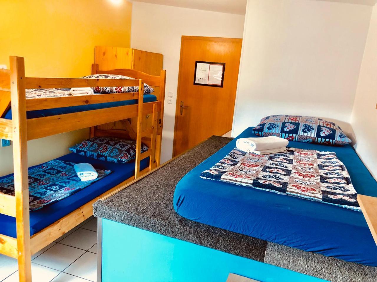 Aladin Hostel Lublana Zewnętrze zdjęcie