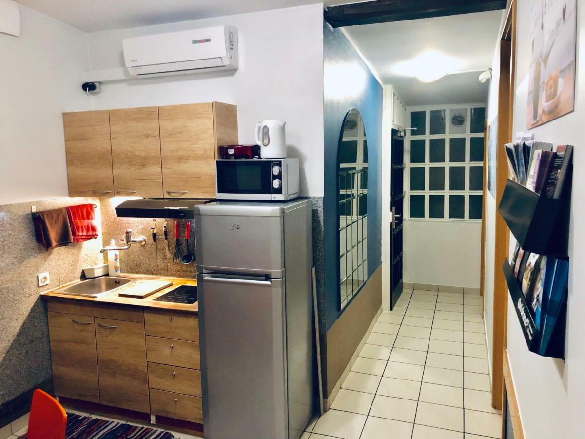 Aladin Hostel Lublana Zewnętrze zdjęcie