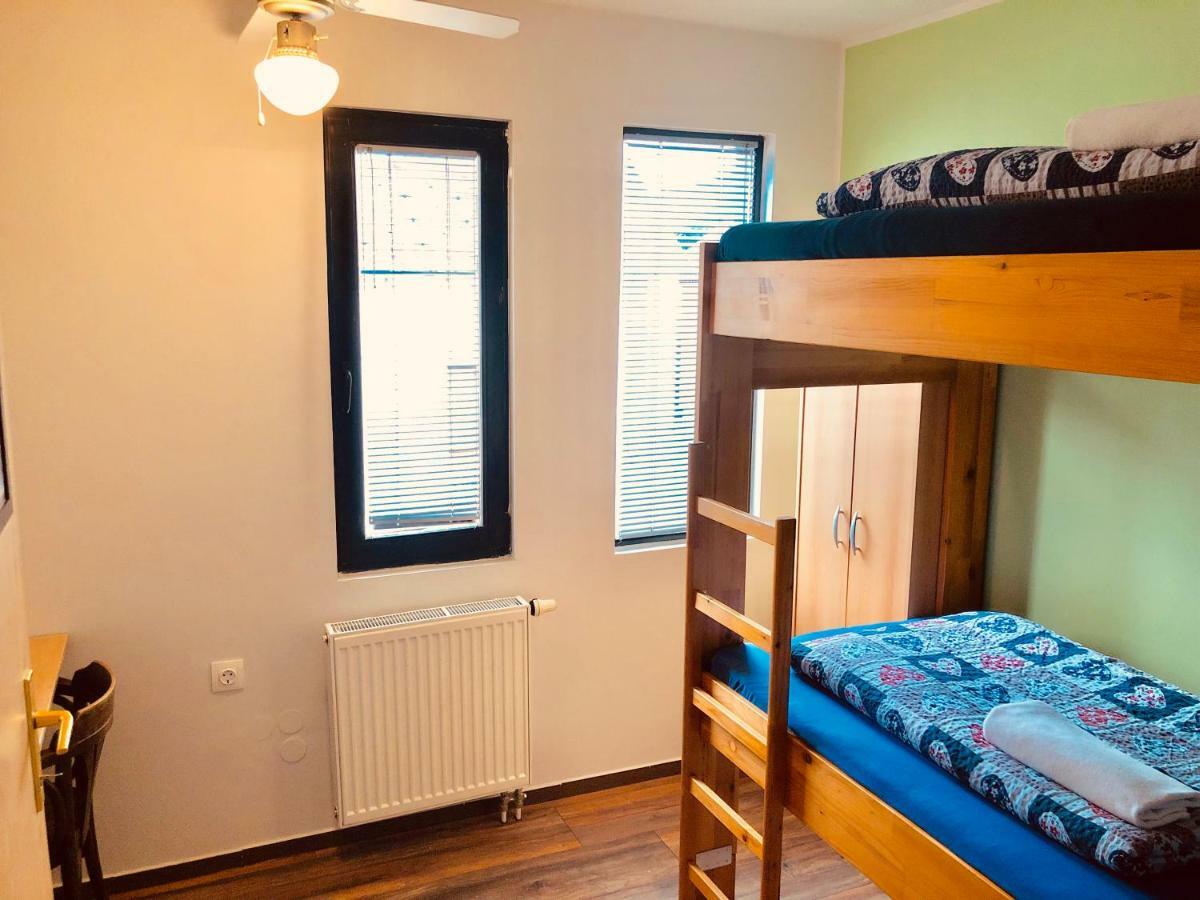 Aladin Hostel Lublana Zewnętrze zdjęcie